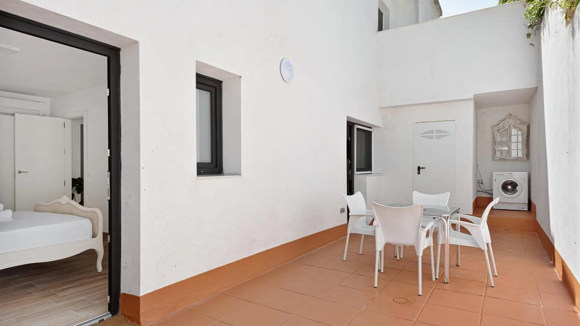 Stay U-Nique House Reina Juliana Málaga Spanje